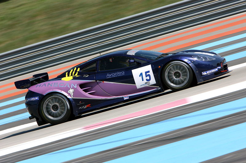 Illustration for article titled 2009 FIA GT Racers Trot Out For Spring Testing In France
